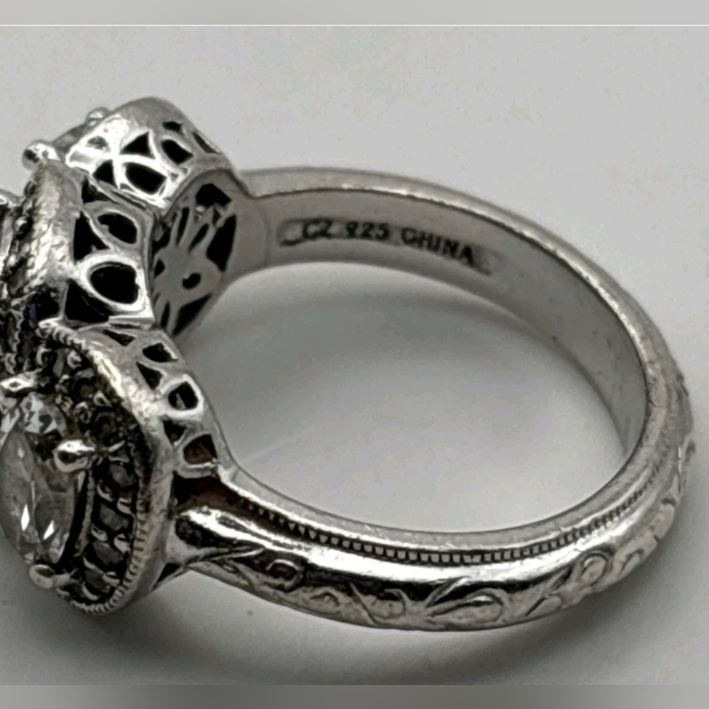 Tacori Beautiful Sterling Silver Three Stone Cubic Zircon Ring Size 7 - Picture 5 of 8